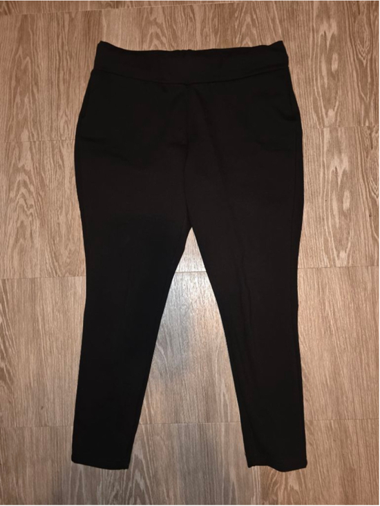 Christopher & Banks Pants - Women's Christopher & Banks Petite Black Ankle Pants PL